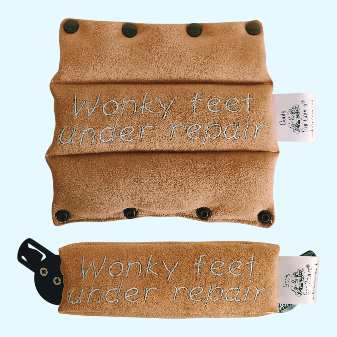 Clubfoot Matching Winter Boots & Bar set in Faux Suede