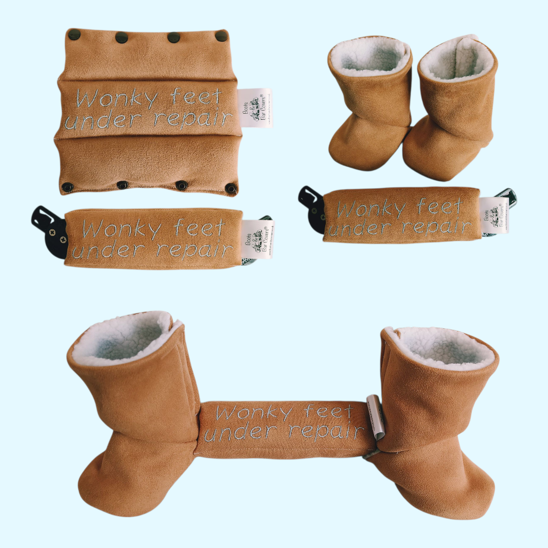 Clubfoot Matching Winter Boots & Bar set in Faux Suede