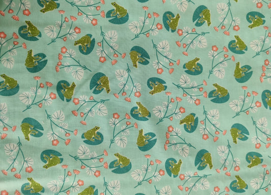 Frogs & lily pads