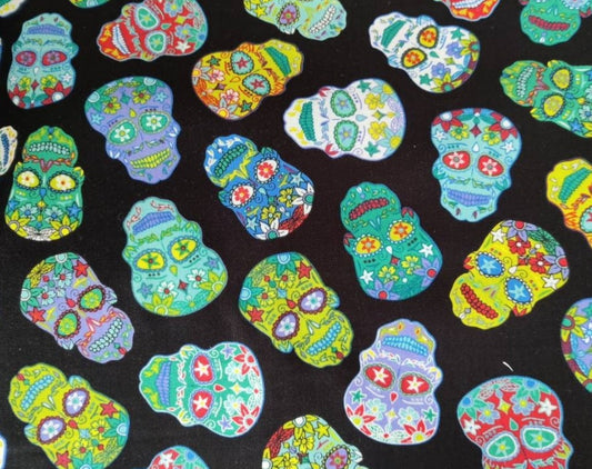 Halloween skulls black