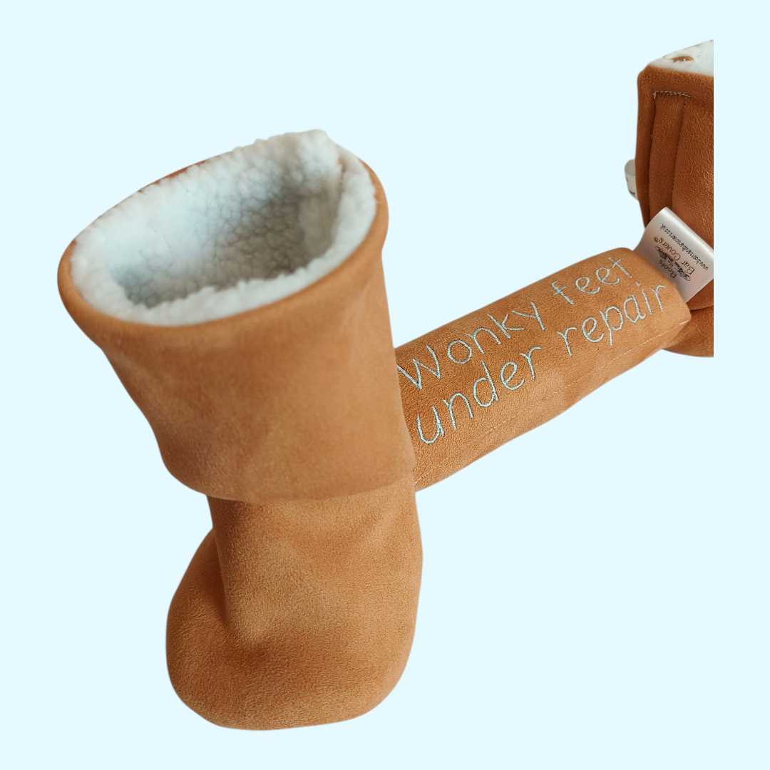 Clubfoot Matching Winter Boots & Bar set in Faux Suede