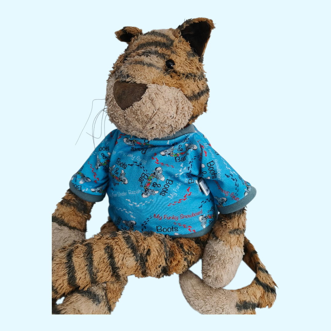 Clubfoot Teddy T-shirt in my signature fabric